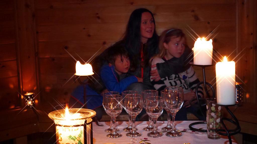 Отель East Coast Adventure Centre Glamping Ростревор Номер фото