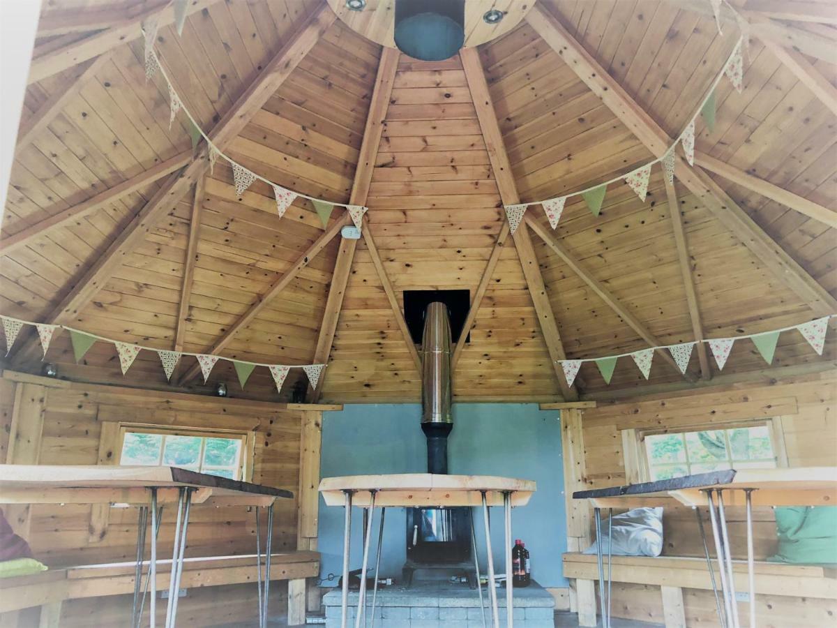 Отель East Coast Adventure Centre Glamping Ростревор Экстерьер фото